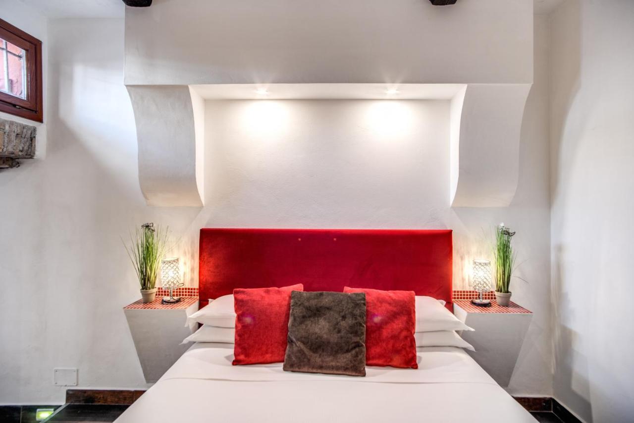 Tritone Top House Рим Екстериор снимка