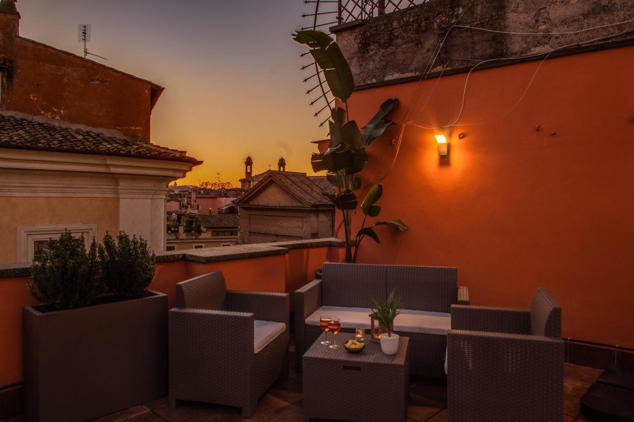 Tritone Top House Рим Екстериор снимка
