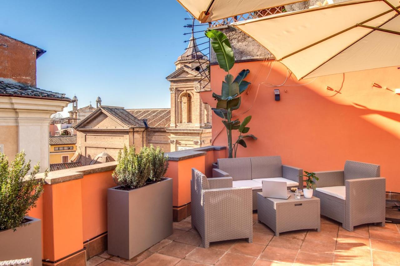Tritone Top House Рим Екстериор снимка
