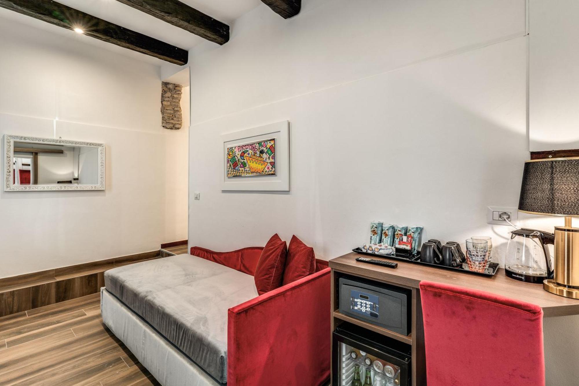 Tritone Top House Рим Стая снимка
