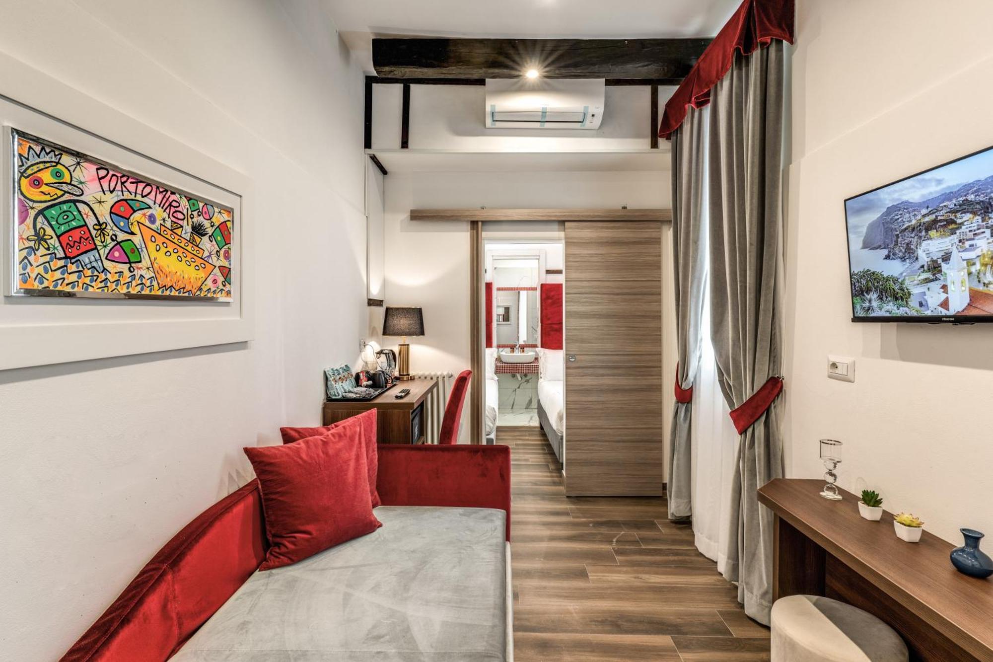 Tritone Top House Рим Стая снимка