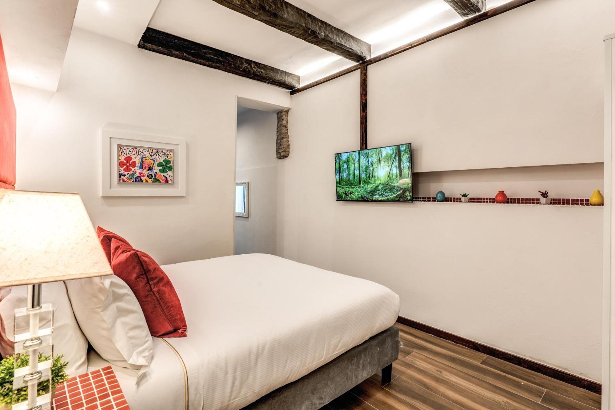 Tritone Top House Рим Стая снимка